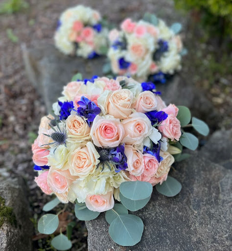 Florist «Puget Sound Floral-Normandy Park», reviews and photos, 17837 1st Avenue South #308, Burien, WA 98148, USA