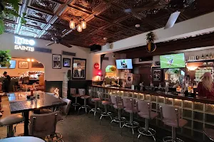 Liuzza's Restaurant & Bar image