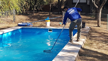 Limpieza y mantenimiento de piscinas Albarracin