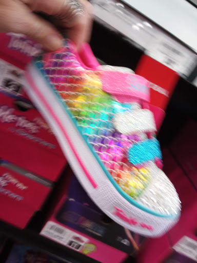 Sporting Goods Store «Academy Sports + Outdoors», reviews and photos, 140 E Bert Kouns Industrial Loop, Shreveport, LA 71106, USA