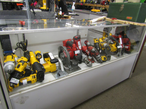 Loan Agency «Creighton Loans and Music», reviews and photos, 16404 WA-99, Lynnwood, WA 98037, USA