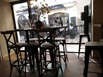 Atmosphère du Restaurant français Le Dé-K-Lé Bistrot Gourmand à Nîmes - n°20