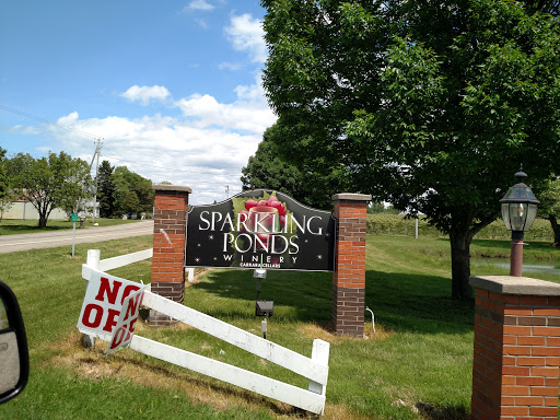 Winery «Sparkling Ponds Winery», reviews and photos, 10661 W Lake Rd, Ripley, NY 14775, USA