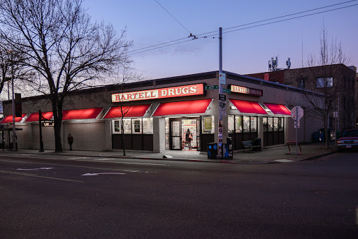 Drug Store «Bartell Drugs Wallingford», reviews and photos, 1820 N 45th St, Seattle, WA 98103, USA