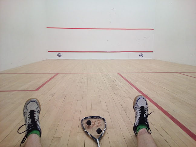 Reviews of Southgate Squash & Racketball Club in London - Night club