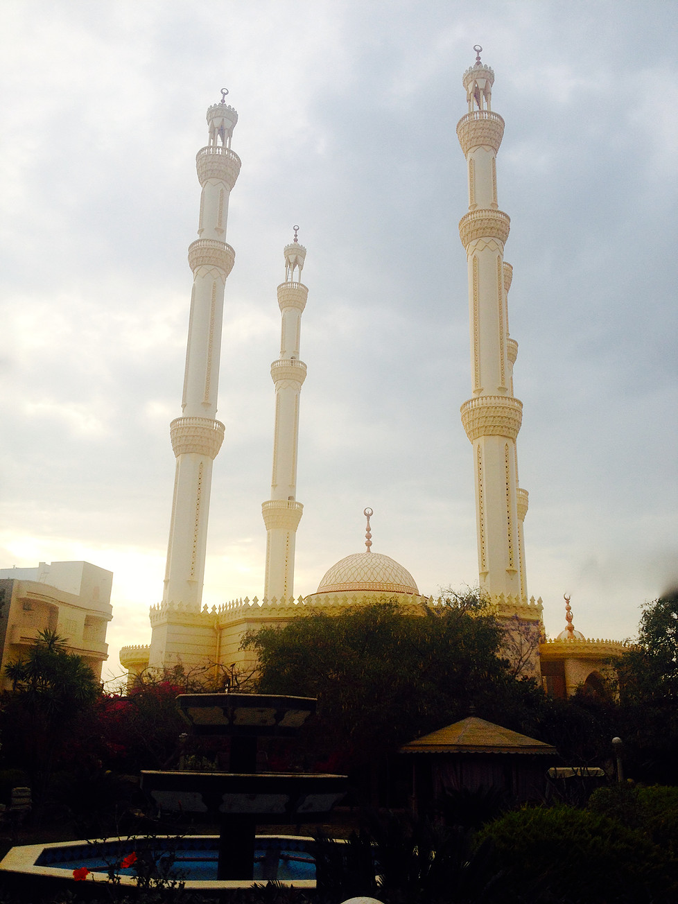 مسجد الإمام محمد متولي الشعراوي