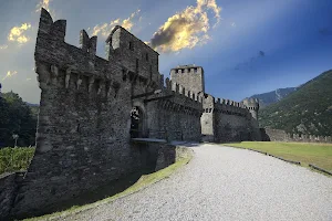 Montebello Castle image