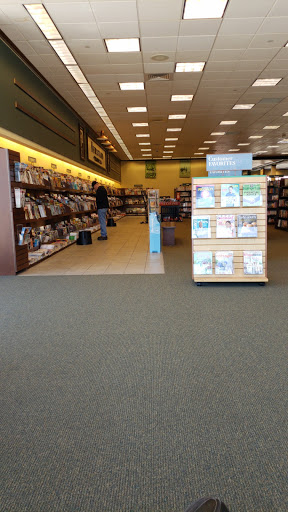 Book Store «Barnes & Noble», reviews and photos, 2619 Miamisburg Centerville Rd, Dayton, OH 45459, USA