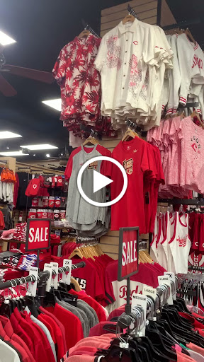 Sportswear Store «Rally House Rookwood», reviews and photos, 2705 Edmondson Rd, Cincinnati, OH 45209, USA