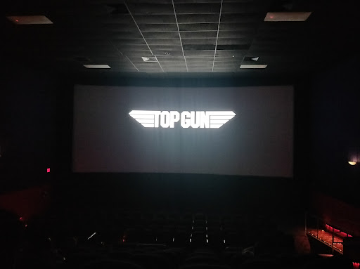 Movie Theater «Regal Cinemas Manassas 14 & IMAX», reviews and photos, 11380 Bulloch Dr, Manassas, VA 20109, USA