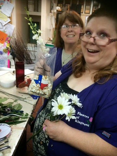 Florist «Flowers of Kingwood», reviews and photos, 1962 Northpark Dr, Kingwood, TX 77339, USA