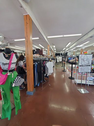 Clothing Store «FreeStyle Clothing Exchange», reviews and photos, 2101 L St, Sacramento, CA 95816, USA