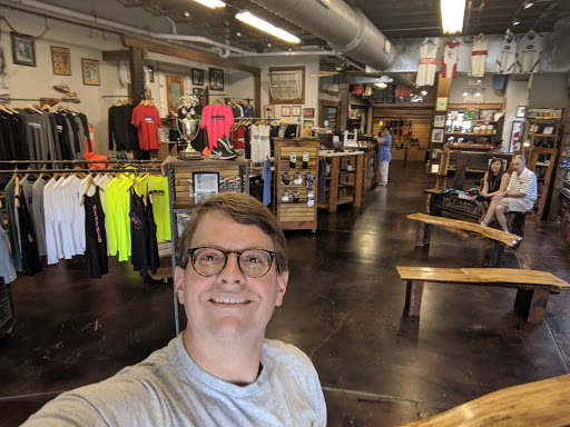 Running Store «Breakaway Running», reviews and photos, 2109 Madison Ave, Memphis, TN 38104, USA
