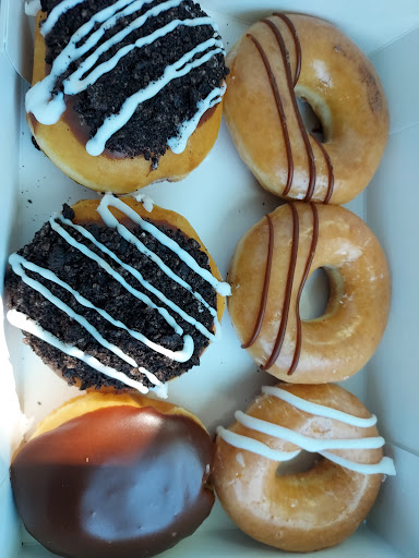 Bakery «Krispy Kreme Doughnuts», reviews and photos, 259 S Stratford Rd, Winston-Salem, NC 27103, USA