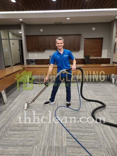THH Cleaning image 9