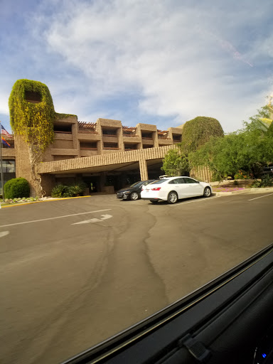 Country Club «Ventana Canyon Golf & Racquet Club», reviews and photos, 6200 N Club House Ln, Tucson, AZ 85750, USA