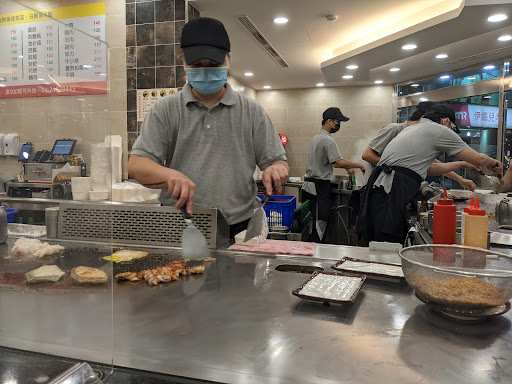 台中市西屯區美食 京湛鐵板燒 網友評價 菜單 推薦餐點 食記 外送優惠 飢餓黑熊app
