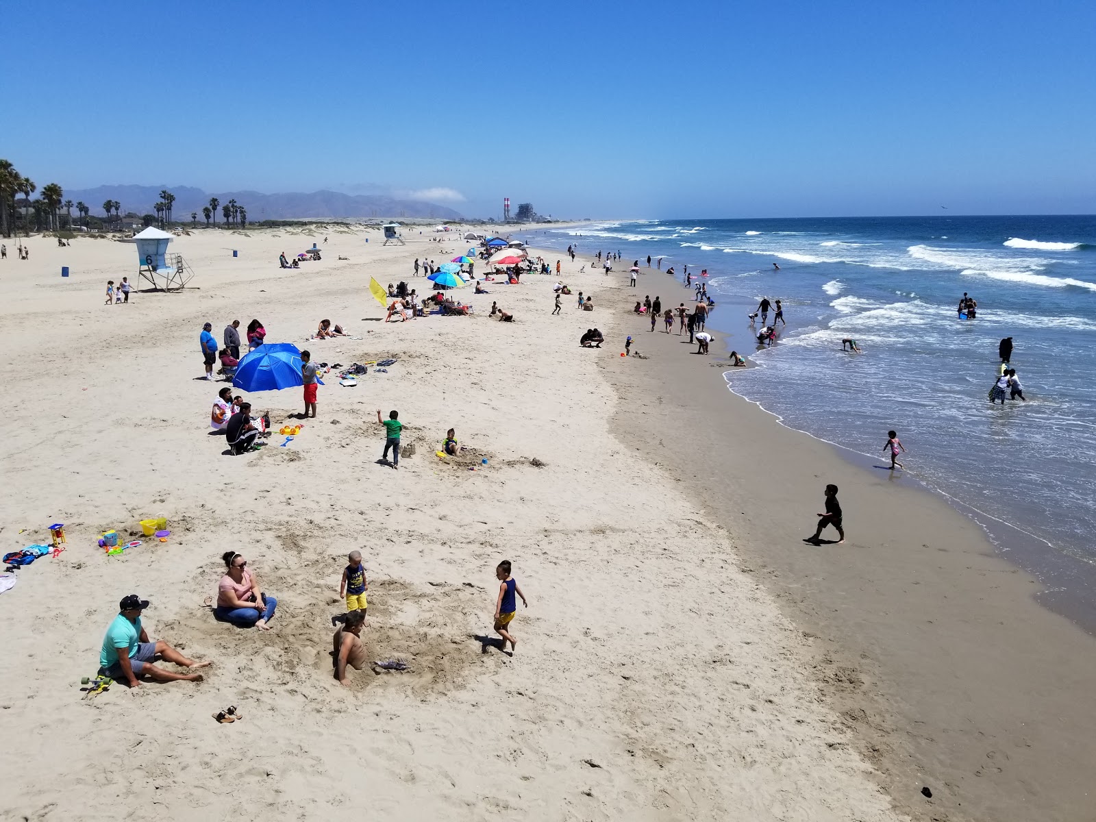Plage de Port Hueneme Beach sur la carte avec des photos et des avis 🏖️