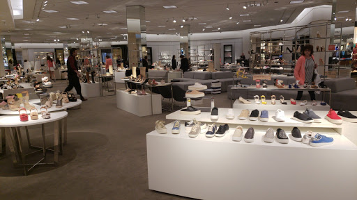 Department Store «Nordstrom», reviews and photos, 501 Garden State Plaza Blvd, Paramus, NJ 07652, USA