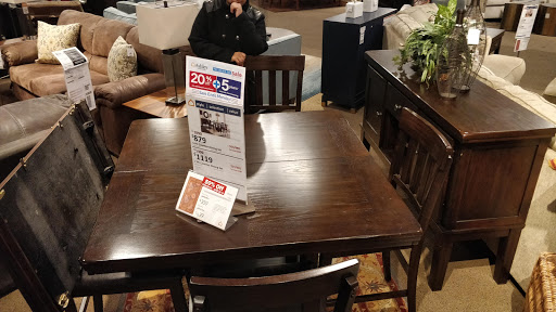 Furniture Store «Ashley HomeStore», reviews and photos, 925 Paterson Plank Rd, Secaucus, NJ 07094, USA