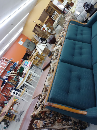 Thrift Store «Edgewood Thrift Store», reviews and photos, 1955 Pulaski Hwy, Edgewood, MD 21040, USA