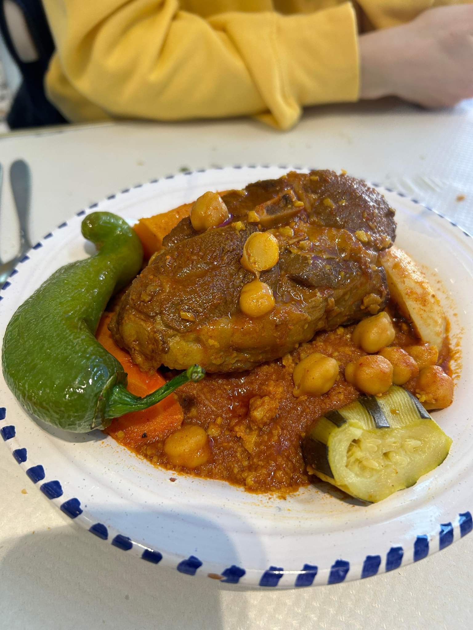 Photo n° 2 de l'avis de hend.a fait le 19/02/2023 à 18:42