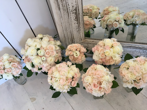 Florist «Sabrinas Flowers & Gifts», reviews and photos, 1903 S Goliad St, Rockwall, TX 75087, USA