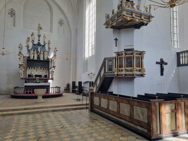 Anmeldelser af Mariager Klosterkirke i Hadsund - Kirke