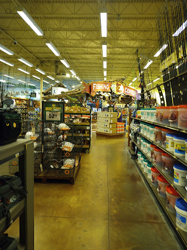 Sporting Goods Store «Bass Pro Shops», reviews and photos, 10501 Palm River Rd, Tampa, FL 33619, USA