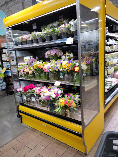 Grocery Store «Whole Foods Market», reviews and photos, 601 N Main St, Providence, RI 02904, USA