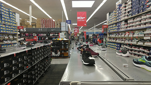Sporting Goods Store «Academy Sports + Outdoors», reviews and photos, 16610 Southwest Fwy, Sugar Land, TX 77479, USA