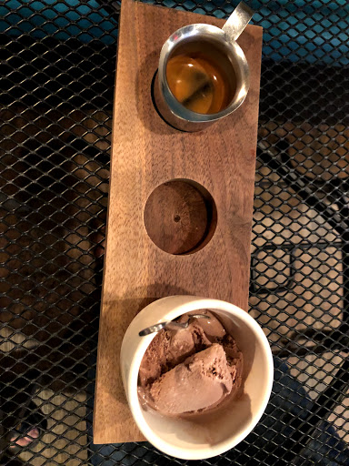 Chocolate Shop «Chocolate Holler», reviews and photos, 400 Old Vine St Suite 104, Lexington, KY 40507, USA