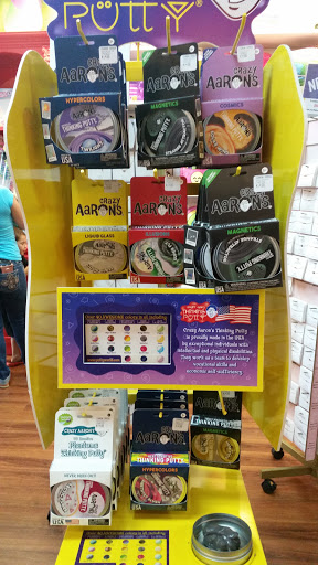 Toy Store «Learning Express Toys of Shreveport», reviews and photos, 5733 Youree Dr, Shreveport, LA 71105, USA