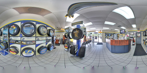 Tire Shop «Buckhead Tire & Auto Repair», reviews and photos, 3830 Roswell Rd NE, Atlanta, GA 30342, USA