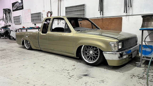 Comments and reviews of Customs Bodyshop