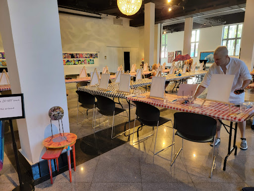 Art Center «Sidney & Berne Davis Art Center», reviews and photos, 2301 First St, Fort Myers, FL 33901, USA