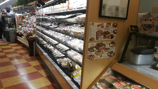 Grocery Store «Market Basket», reviews and photos, 139 Endicott St, Danvers, MA 01923, USA