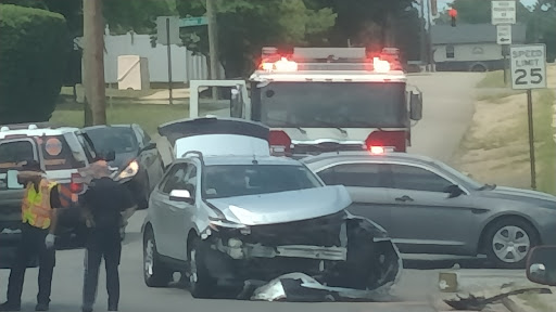 Auto Body Shop «Burleighs Auto Body», reviews and photos, 2211 Tazewell St, Richmond, VA 23222, USA