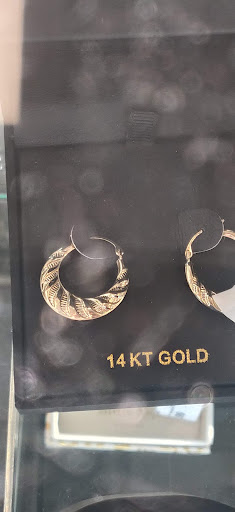 Clothing Store «Ross Dress for Less», reviews and photos, 25610 The Old Rd, Valencia, CA 91381, USA