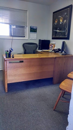 Car Dealer «Auto Outpost North Inc», reviews and photos, 4710 W Elm St, McHenry, IL 60050, USA