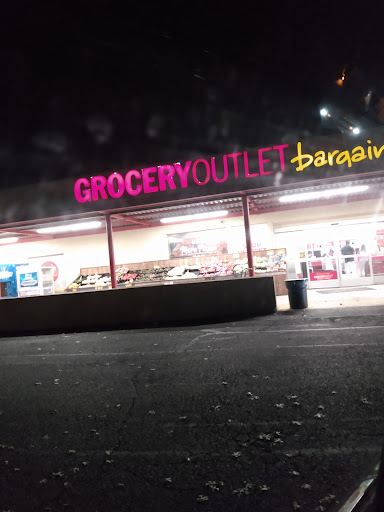 Grocery Store «Grocery Outlet Bargain Market», reviews and photos, 1203 N State St, Ukiah, CA 95482, USA