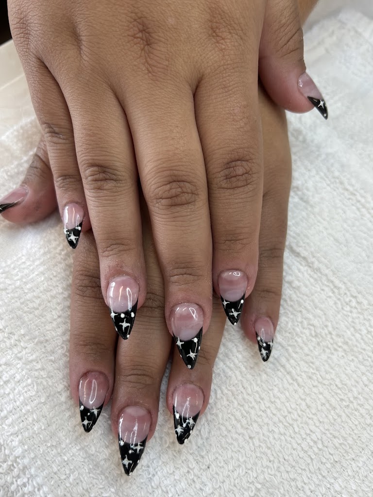 Blue Nail Spa 91402