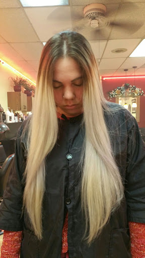 Beauty Salon «Cut N Curl Beauty Salon», reviews and photos, 6722 Hanley Rd, Tampa, FL 33634, USA