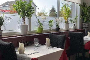 Restaurant d'Asie image