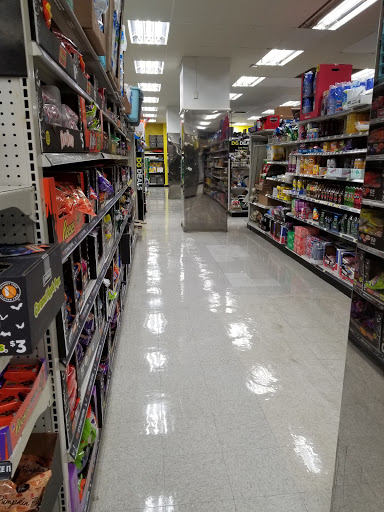 Discount Store «Dollar General», reviews and photos, 100 S Tyler St, Covington, LA 70433, USA