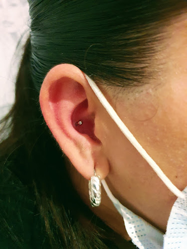 Comments and reviews of London piercing academy
