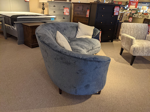 Furniture Store «Josh Underhills Family Furniture», reviews and photos, 3930 196th St SW, Lynnwood, WA 98036, USA