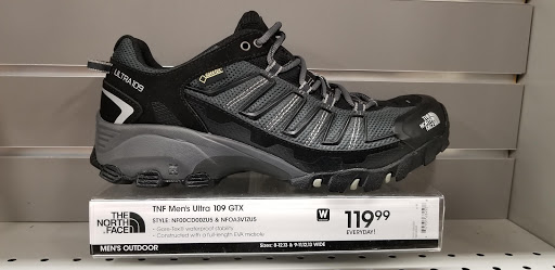 Sporting Goods Store «Academy Sports + Outdoors», reviews and photos, 7926 Giacosa Pl, Memphis, TN 38133, USA