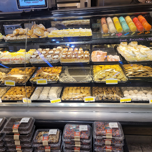 Market «Randazzo Fresh Market», reviews and photos, 36800 Garfield Rd, Charter Twp of Clinton, MI 48035, USA