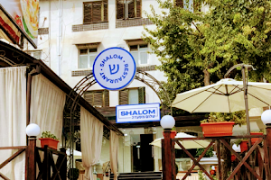 Shalom restaurant image